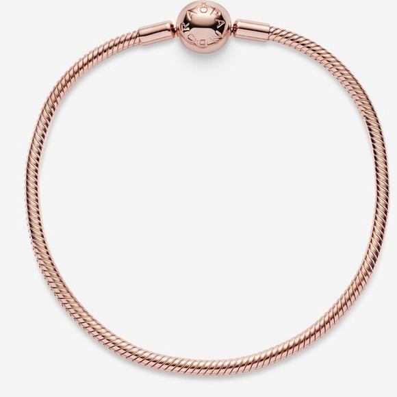 Authentic NEW Pandora Moments Snake Chain Bracelet 14K Rose Gold plated - Picture 2 of 9